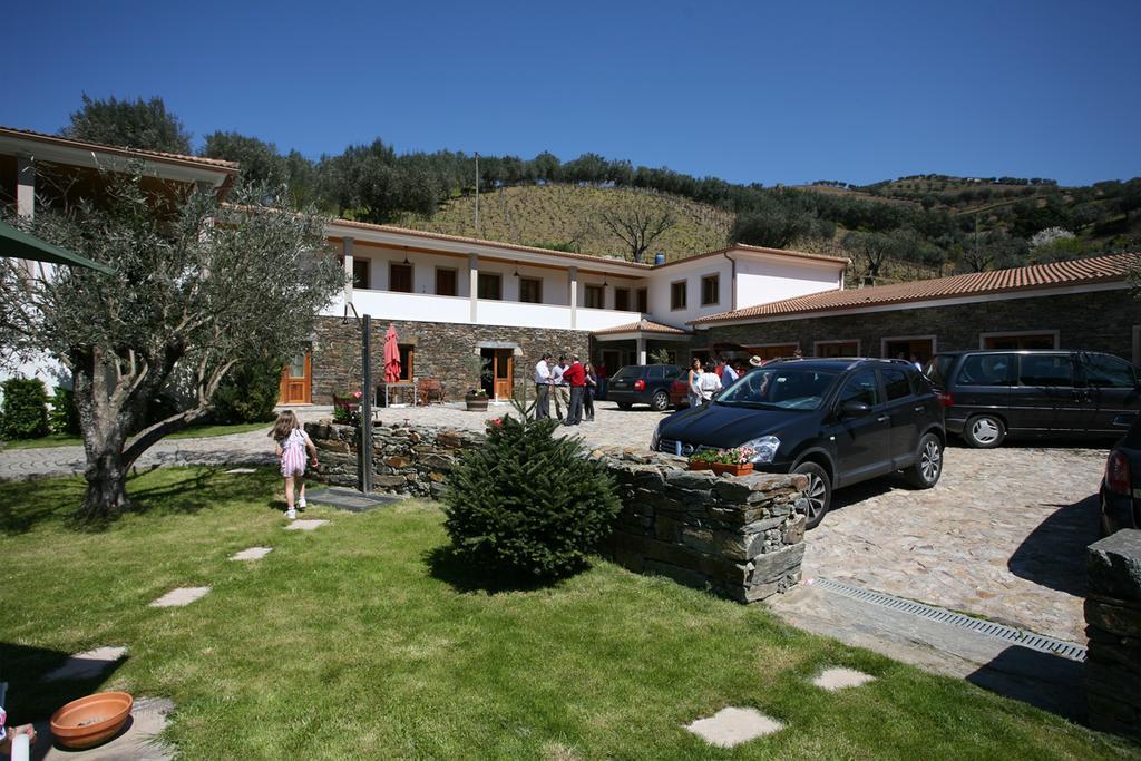Quinta Madureira Villa Alfoloes Luaran gambar