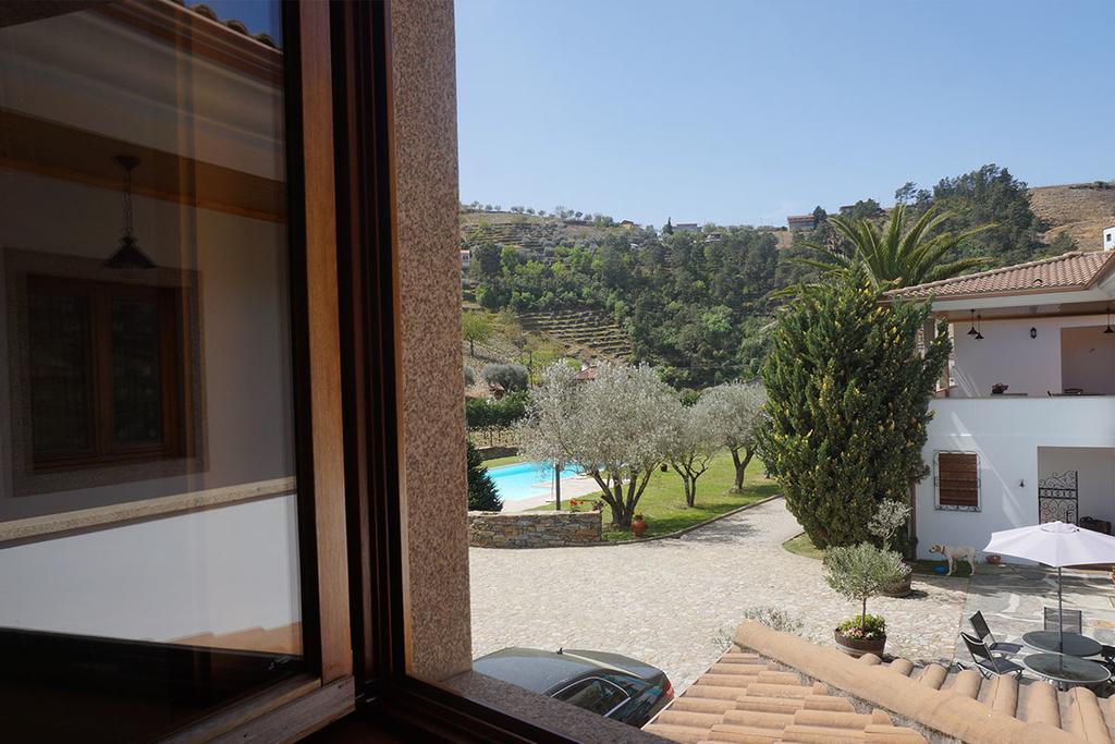 Quinta Madureira Villa Alfoloes Luaran gambar