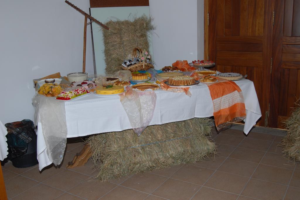Quinta Madureira Villa Alfoloes Luaran gambar